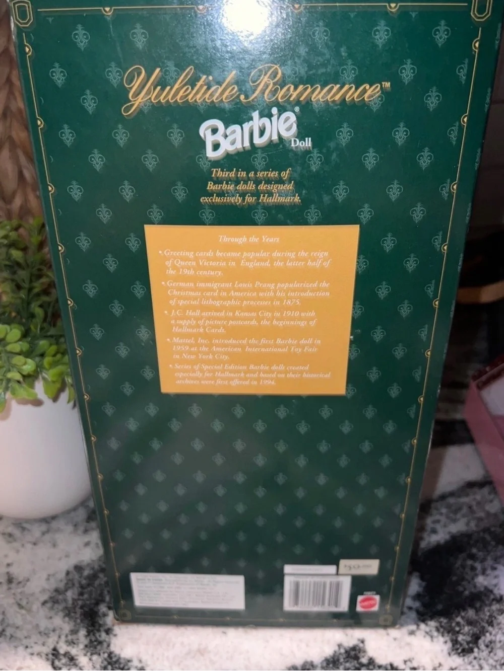 Hallmark Barbie Green & Gold 'Yuletide Romance'‎ Special Edition Doll Vintage